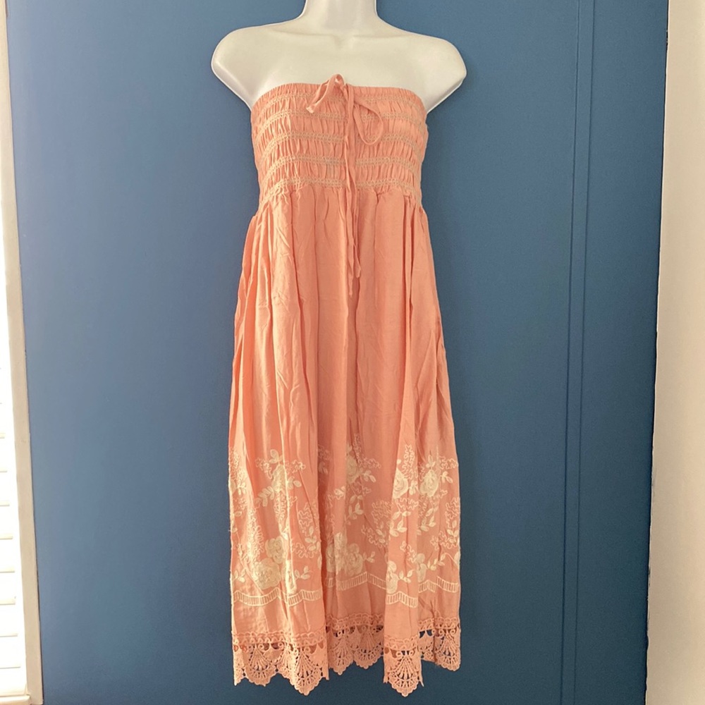 Elegant resort sun dress